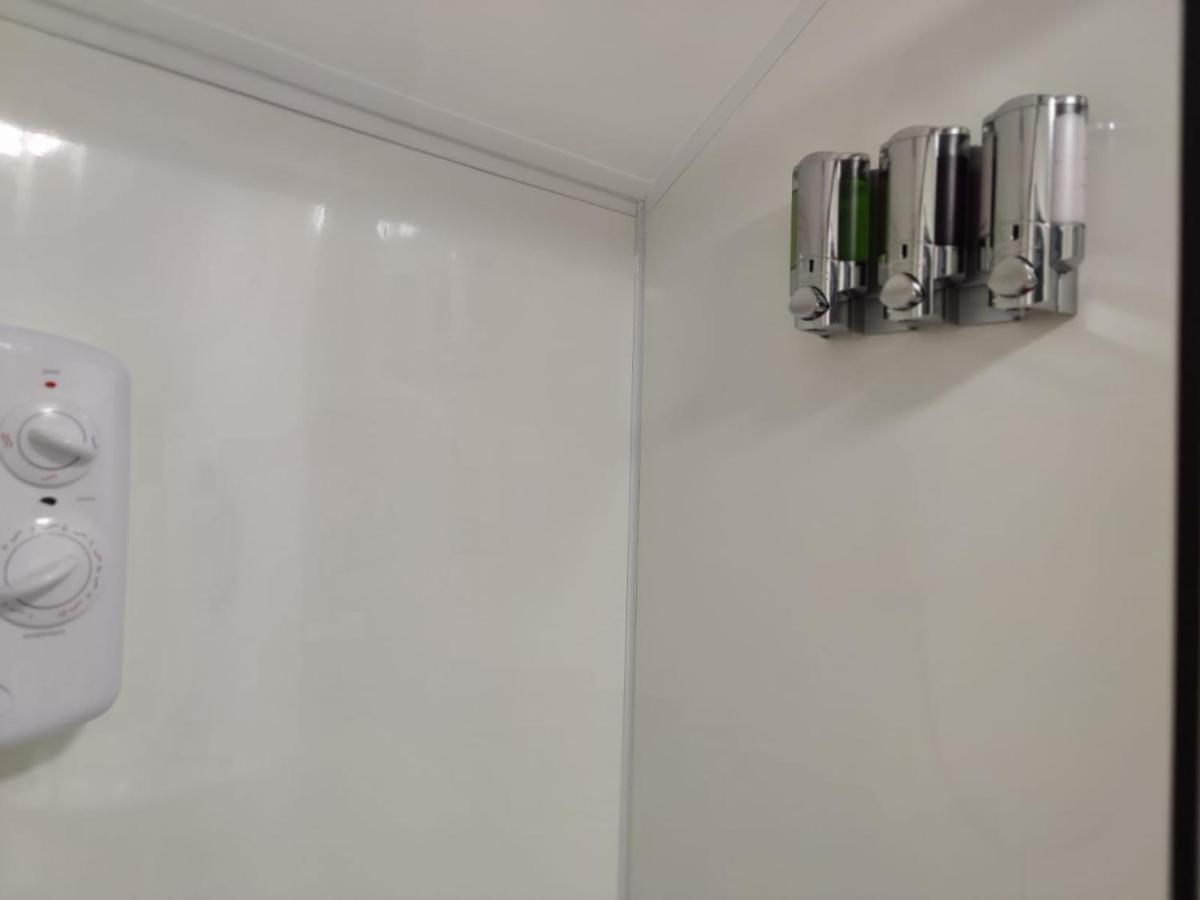 Double Ensuite Rooms Swansea Luaran gambar